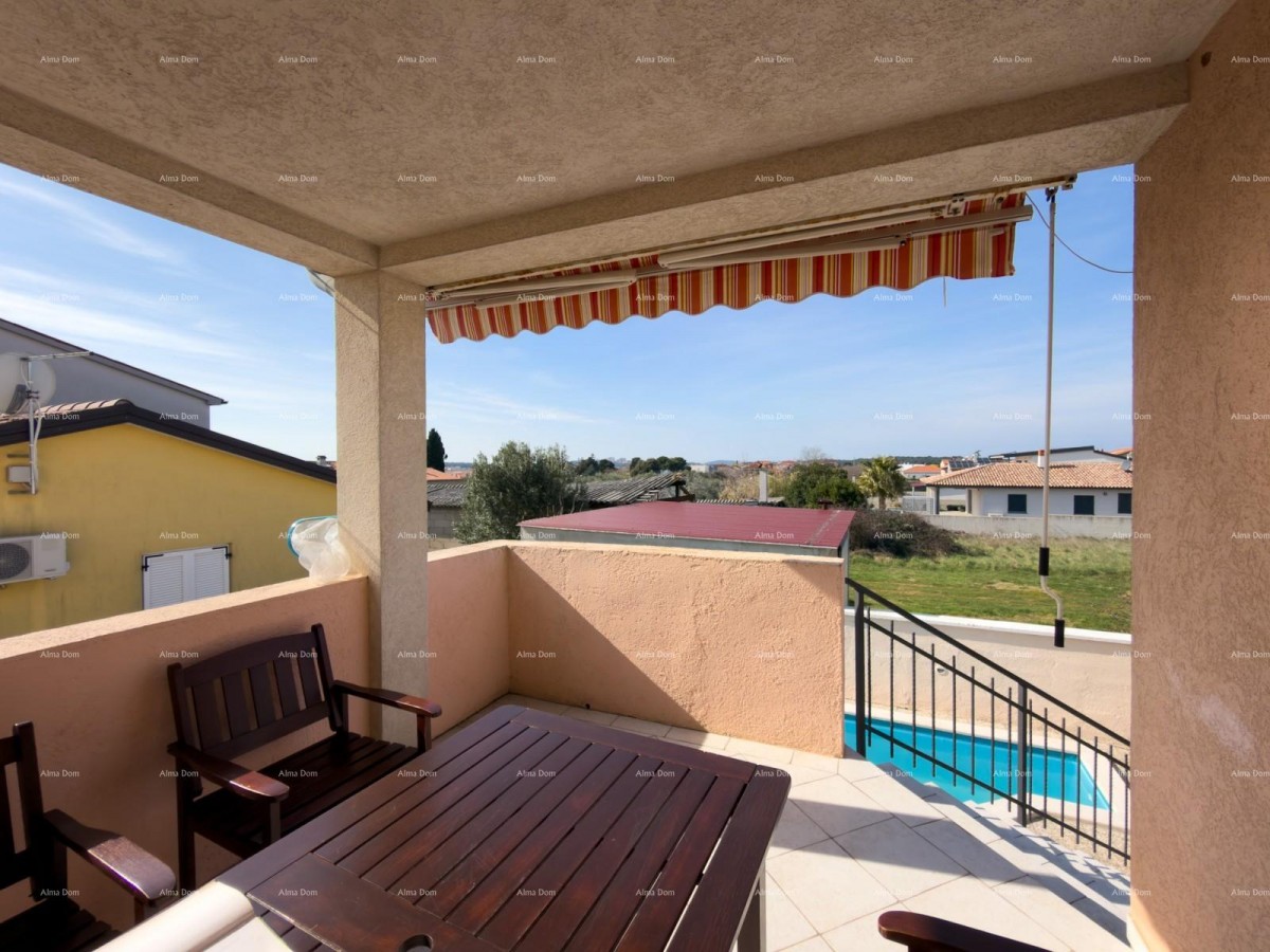 Kuća sa dva stana u okolici Pule 16