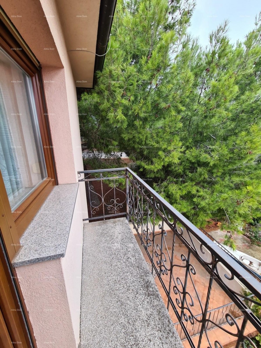 Пула. Зеленикa! Самостоятельный дом! 50 метров до пляжа! Вид на море! 9