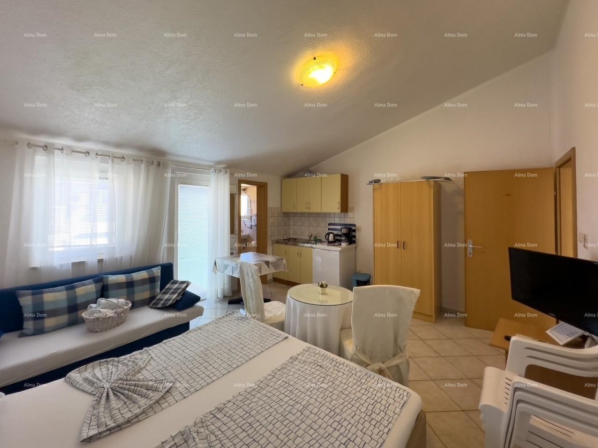 MEDULIN!  Studio apartmen na drugom katu etažirane zgrade. 7