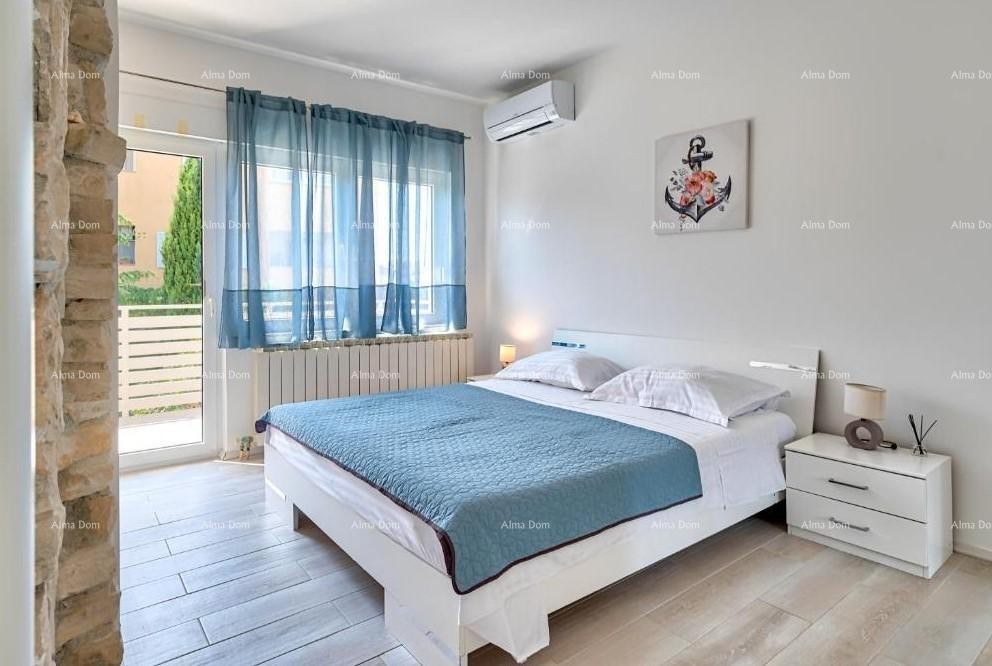 For sale: House with a pool and sea view – Ližnjan 13