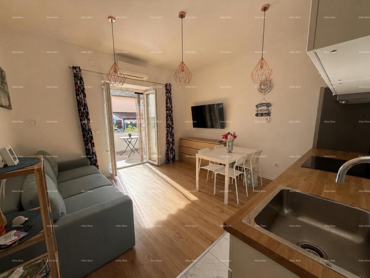 Stan con terrazzo – 100 m dal mare, Novigrad 3