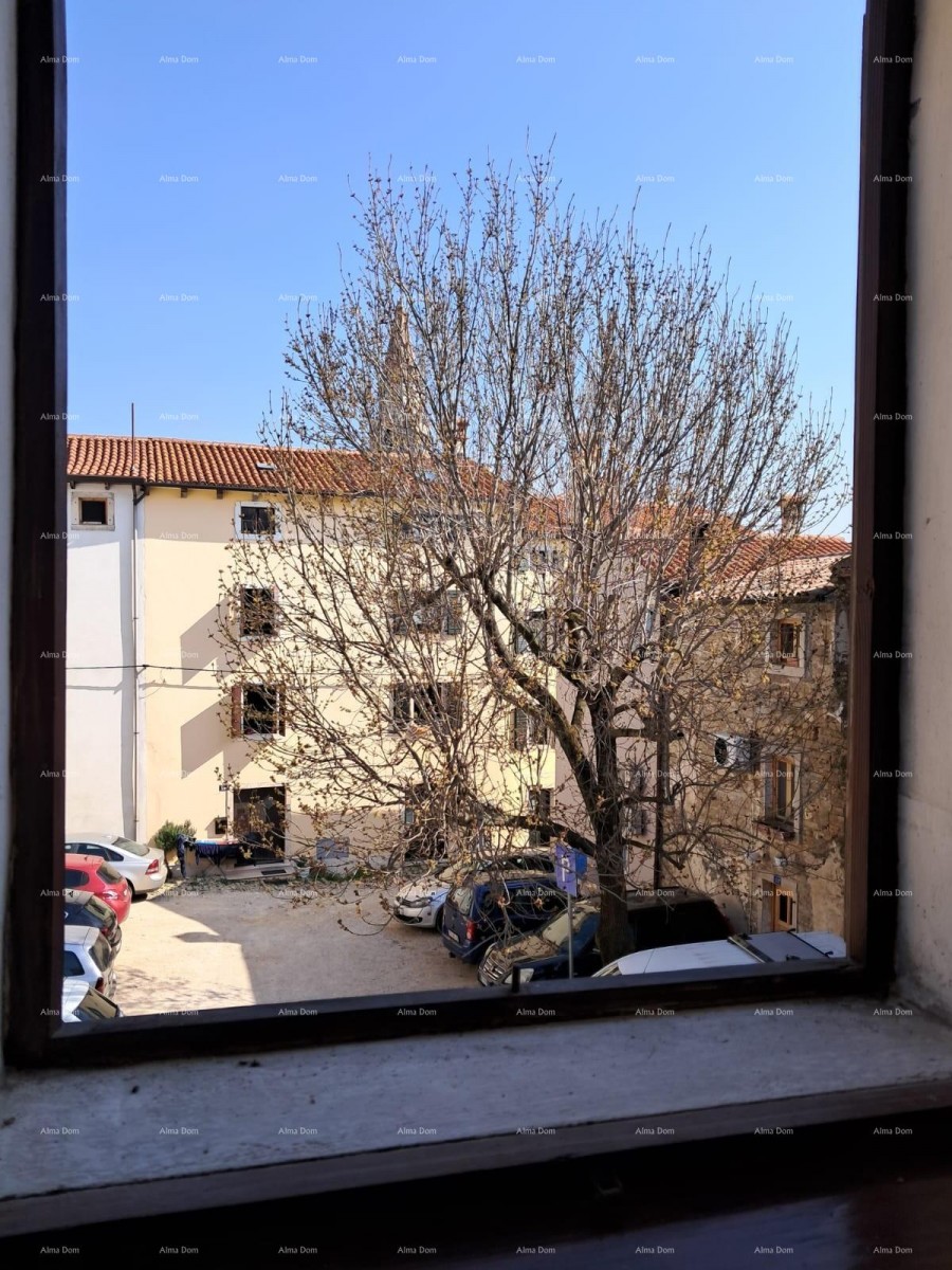 Buje! Casa su tre piani in centro 8