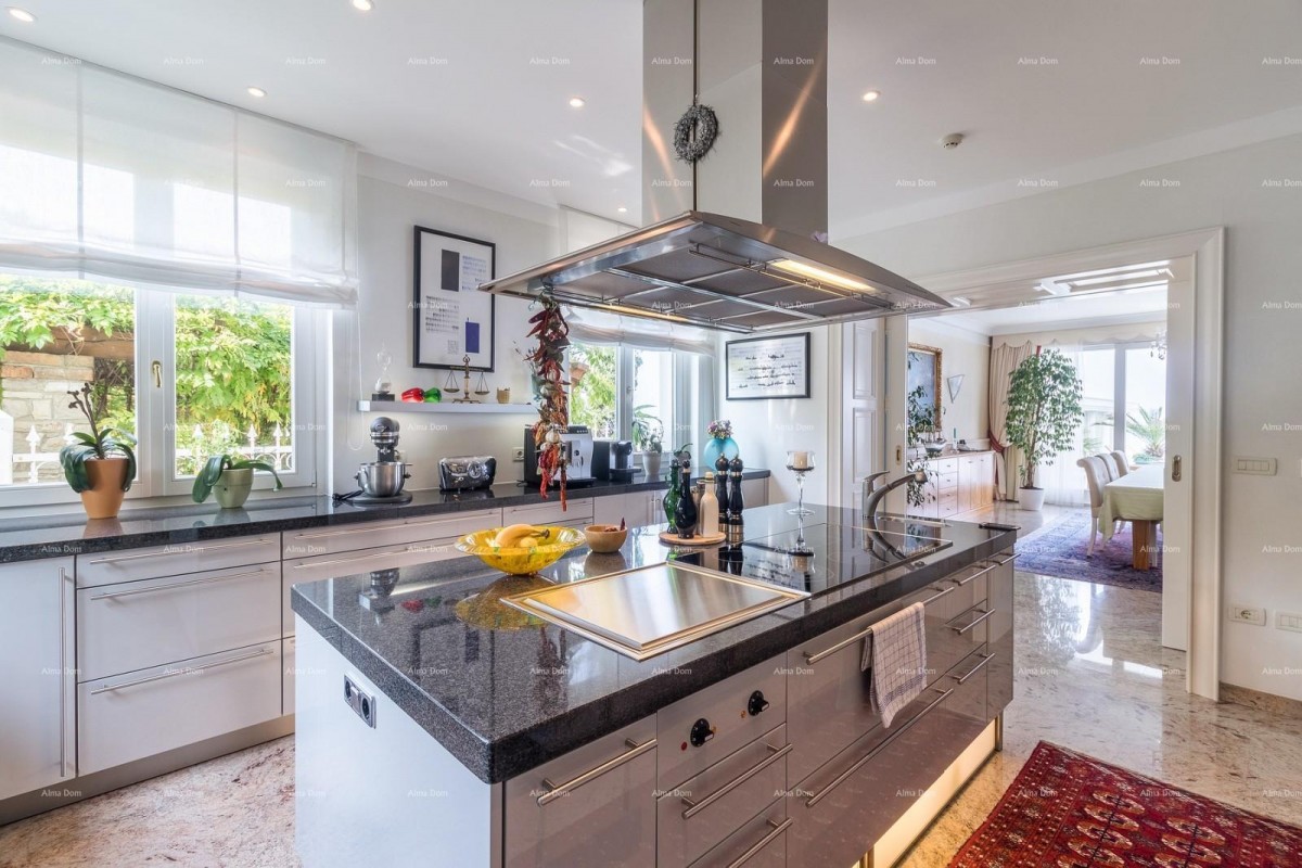 Umag Crveni Vrh Luxury villa, first row from the sea !Umag Crveni Vrh. 31