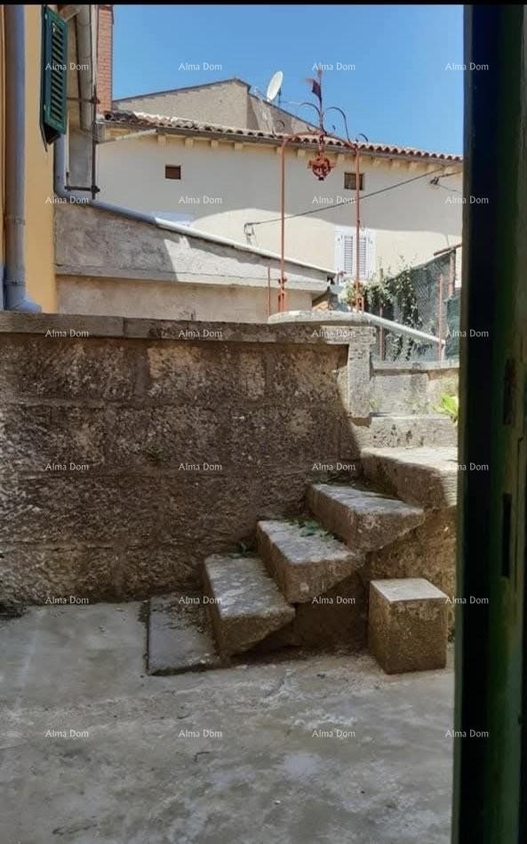 Продажа красиво оформленного, отремонтированного истарского дома с колодцем в Марчане! 12