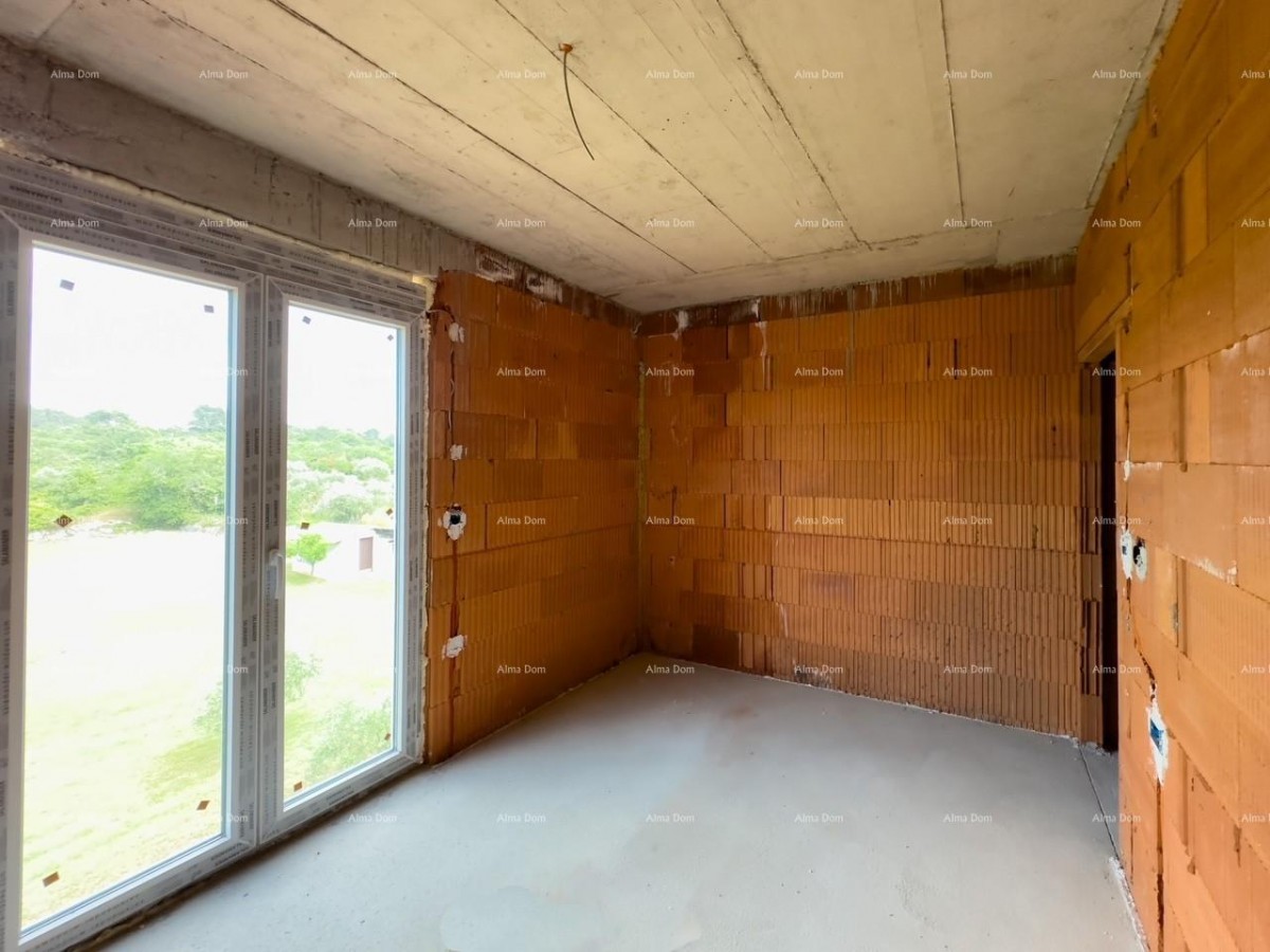 Продается квартира с видом на море, Перой 17