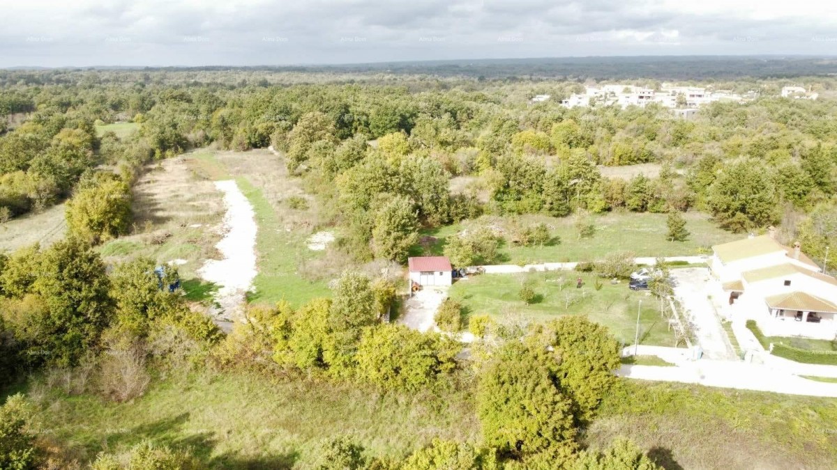 Prodaja građevinskog zemljišta, blizina Svetvinčenate. Butkovići. 1