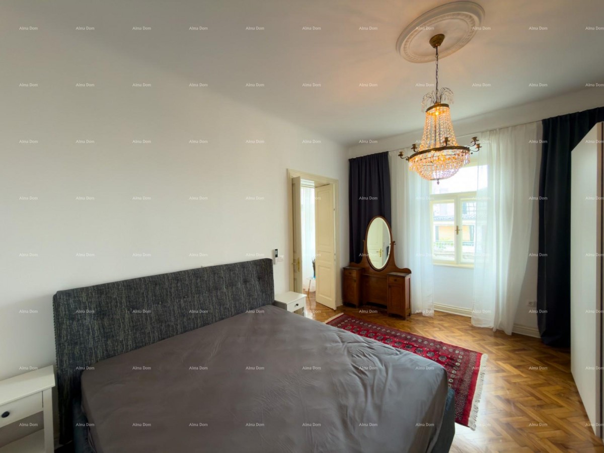 Renovirani stan u Centru Pule! Par koraka od gradske tržnice. 10