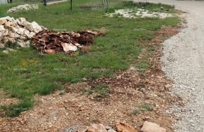 Duga Uvala, Građevinsko zemljište 425 m²