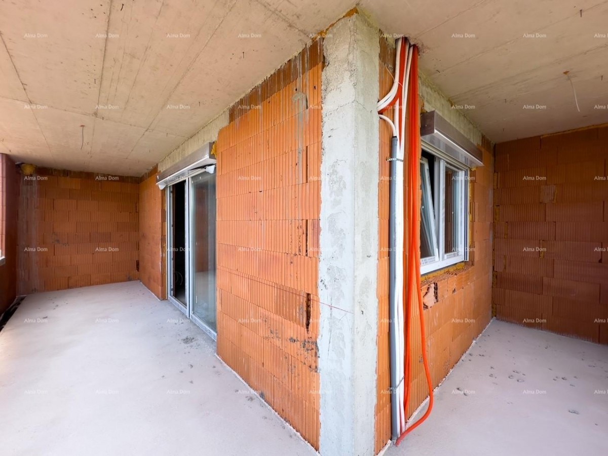 Продается квартира с видом на море, Перой 24