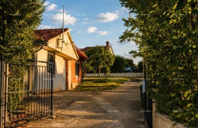 KUKCI, POREČ, KUĆA 67 m² NA GRAĐEVINSKOM ZEMLJIŠTU 471 m²