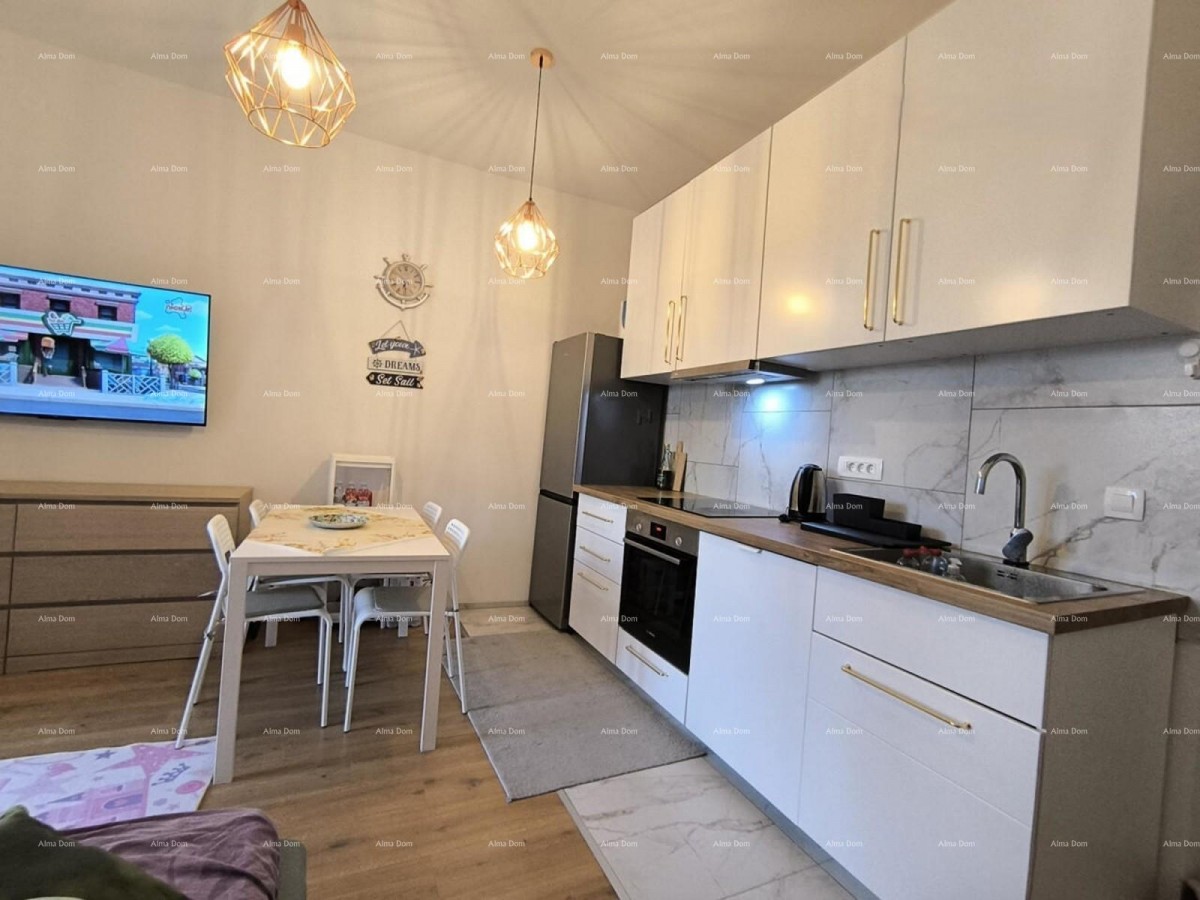 Stan con terrazzo – 100 m dal mare, Novigrad 4