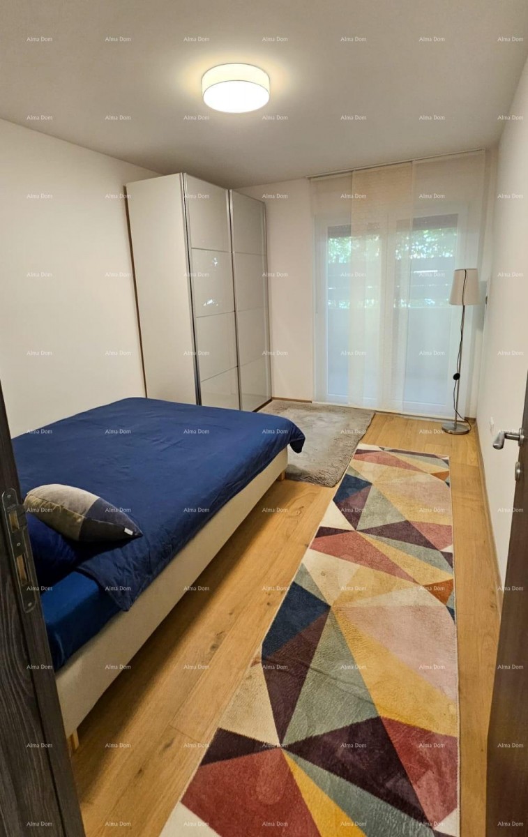 STOJA Moderno appartamento con terrazza di 80 m², a 100 m dal mare a Pola! 7