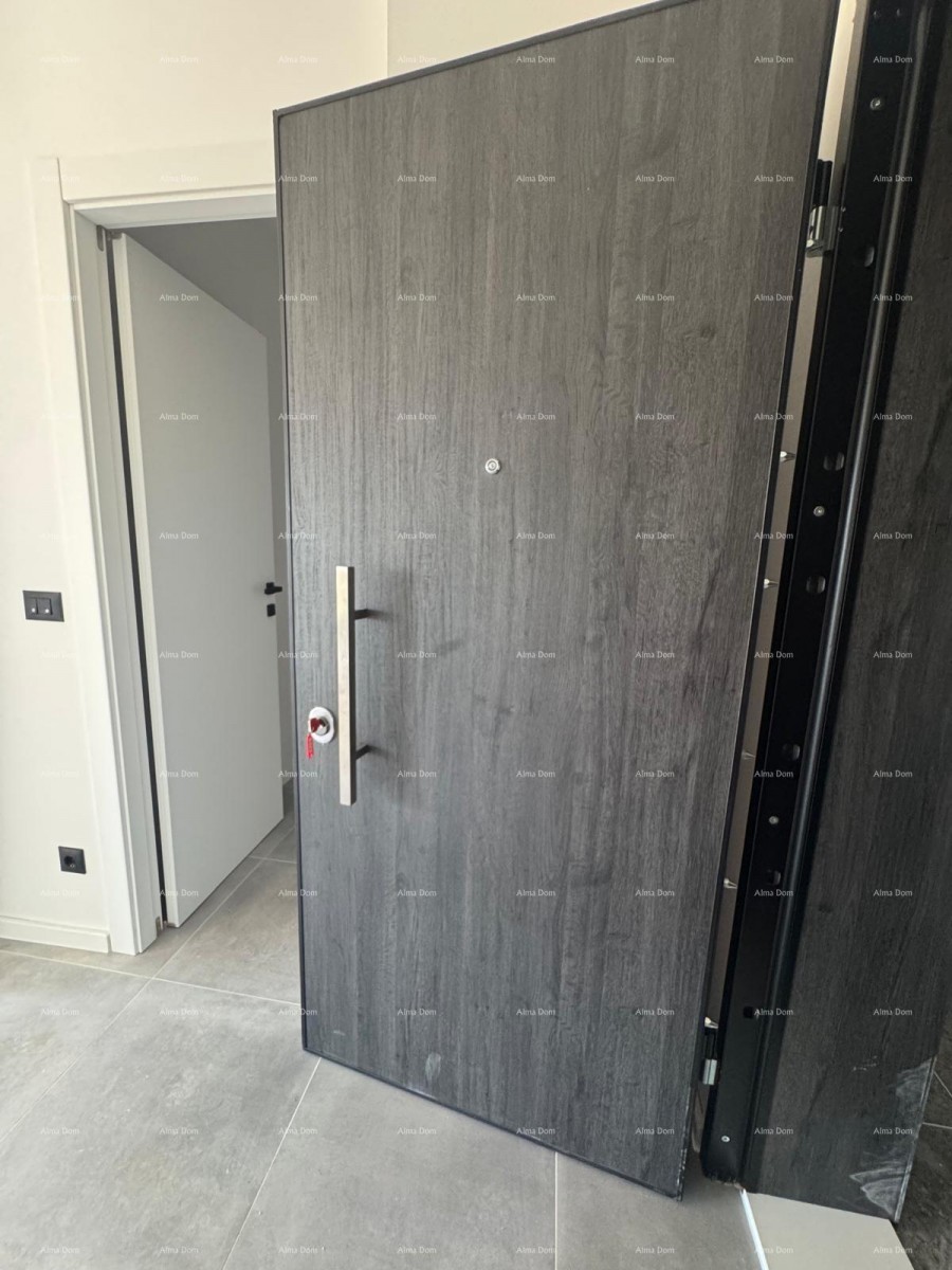 УМАГ – Новостройка! Квартира с садом и террасой в современном жилом комплексе, 0-16 15