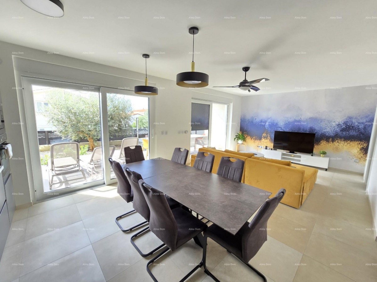 Современный дом в Медулине, 800 м от центра и 150 м от моря – идеален для семьи или инвестиций! 5