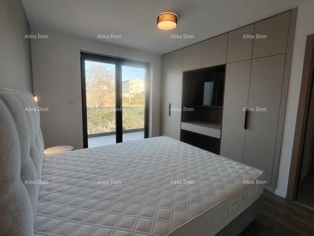 Vrhunski trosoban stan s pogledom na more, opremljen 29