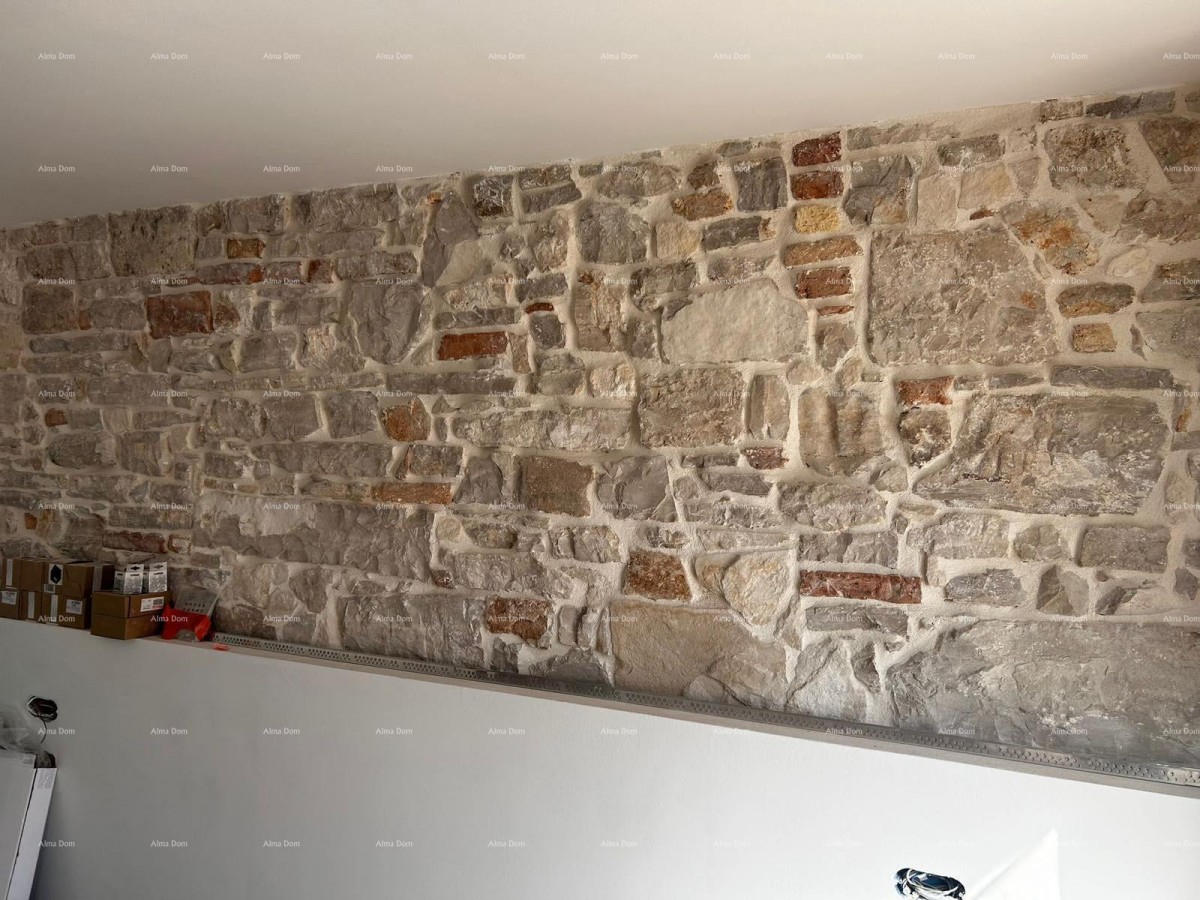 Prodaja ekskluzivnog stana u rustikalnom stilu, na top lokaciji, u centru Pule! 8