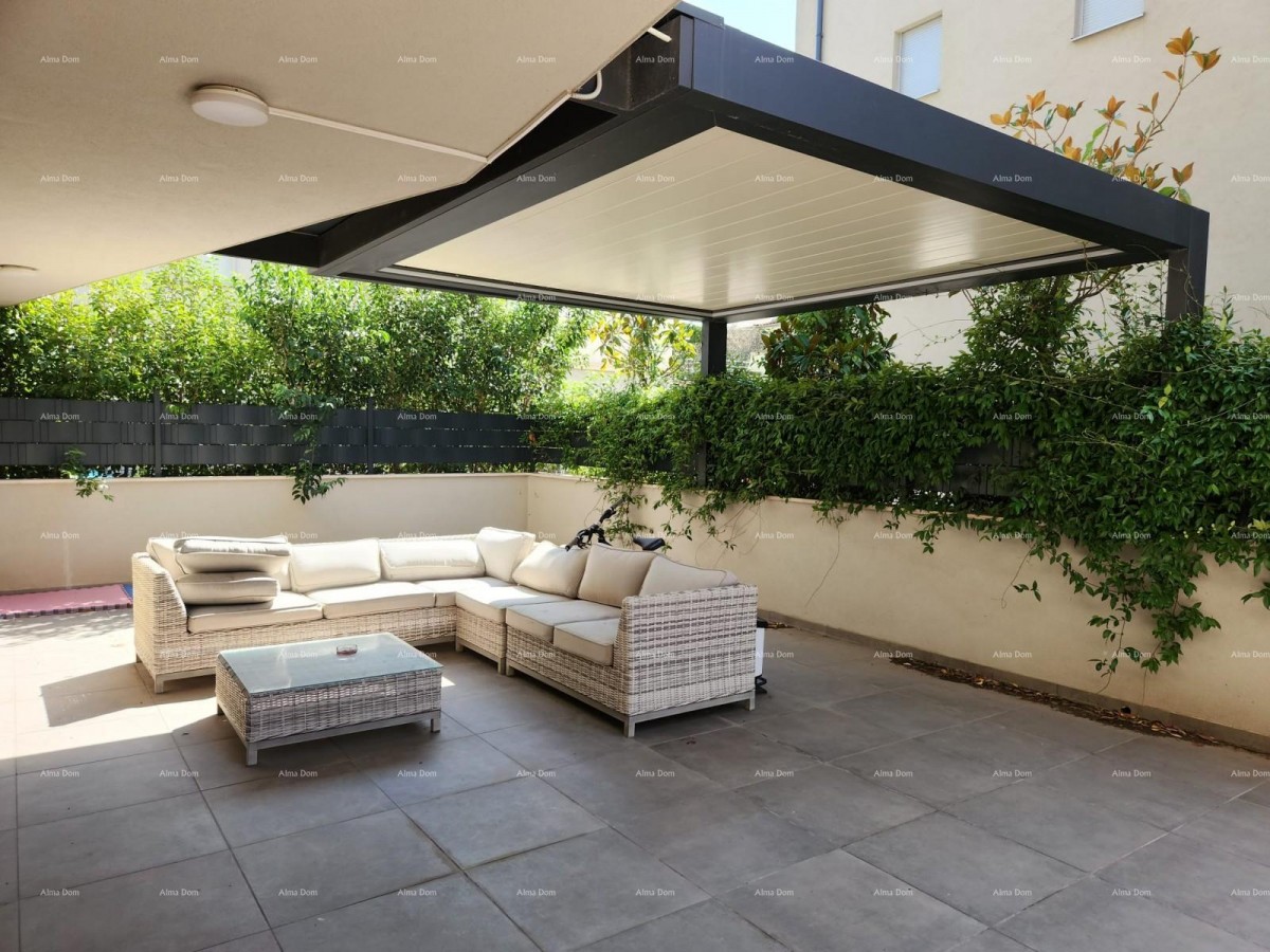 STOJA Moderno appartamento con terrazza di 80 m², a 100 m dal mare a Pola! 14