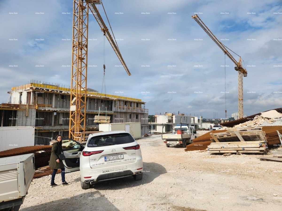 Sale of modern apartments in an exclusive building with a view of the marina, Pula! 20