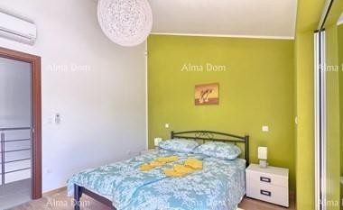 Bella villa in vendita, Marčana 20