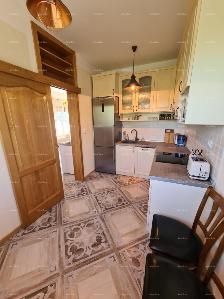 Three-storey apartment with a roof terrace! 100 meters from the sea. 16