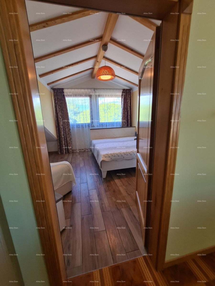 Трехэтажная квартира с террасой на крыше! 100 метров до моря. 33