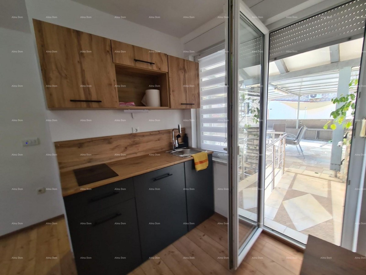 Prodaja kuće u centru Medulina! 23