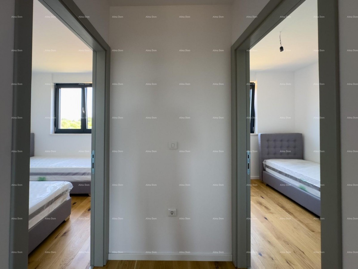 Просторная квартира в Пуле с тремя спальнями и современными удобствами рядом с центром города 25