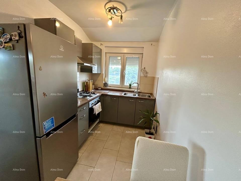 Prodaja stanovanja – 65 m², Novigrad 10