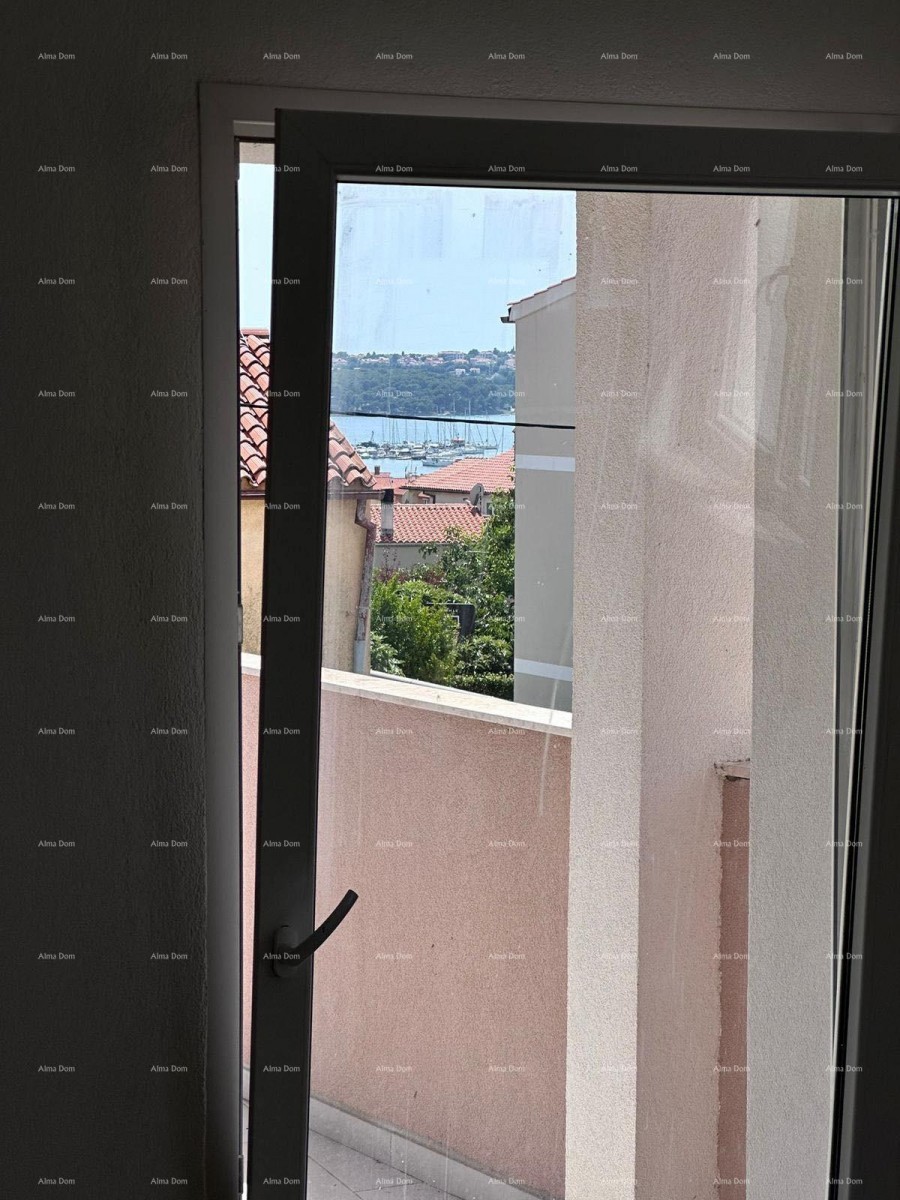 Продается фантастический дом с тремя квартирами в Медулине! 13