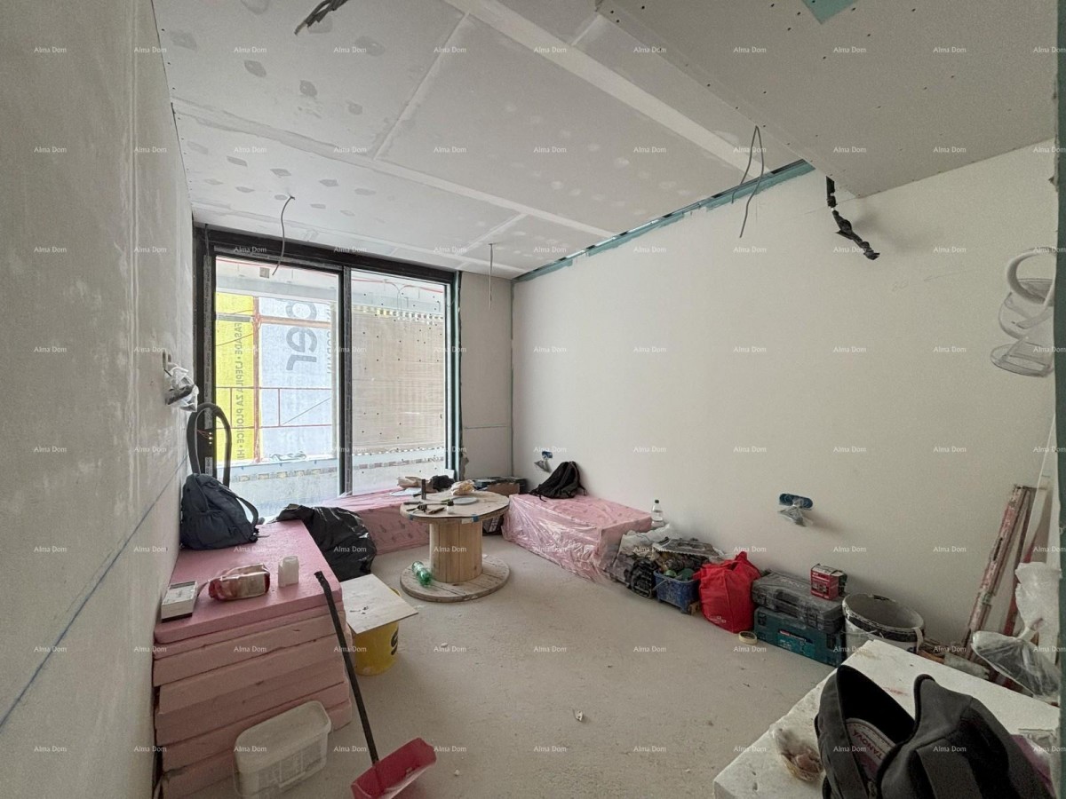 ROVINJ - sale of an apartment in a luxury residence by the sea / S5 32