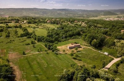Istrian estate with a view of Učka in Kršan