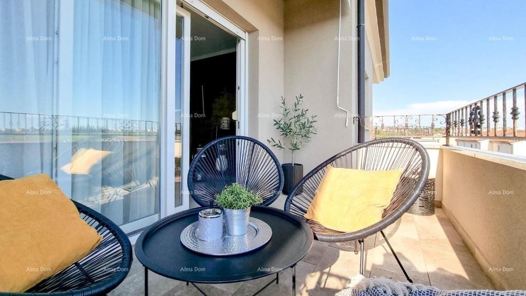 Novigrad – Dvoetažni stan 84 m² s terasom i parkingom 10