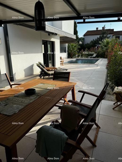 Appartamento modernamente arredato con piscina privata, giardino e posto auto, Pula! 17