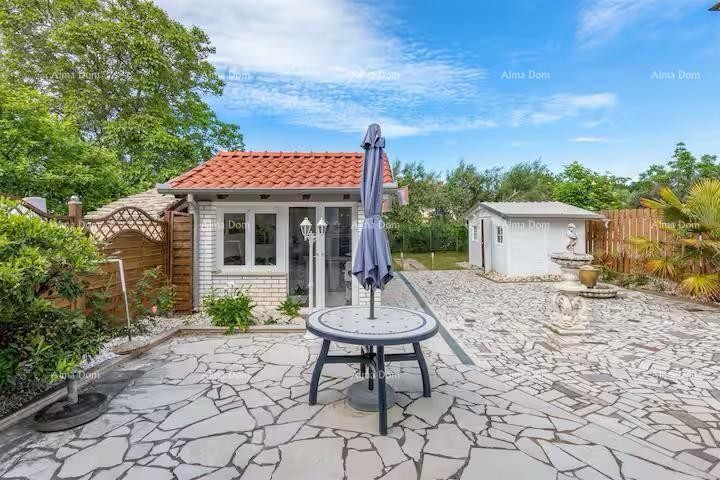 Eccellente opportunità! Vendita - casa attraente con piscina e giardino curato, Banjole! 5