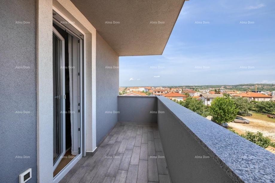 Prodaje se stan u Puli, 106 m2 1