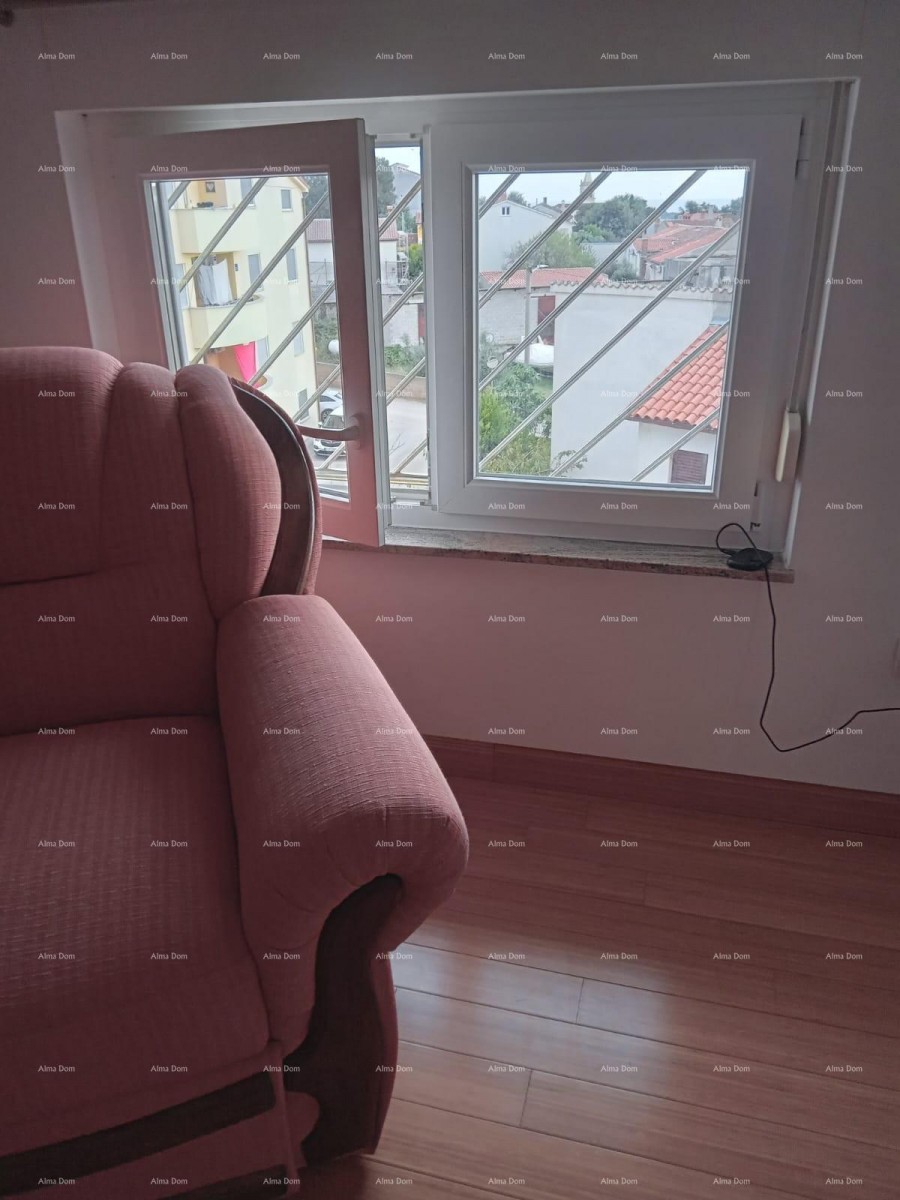 Prodaja velikega, lepo urejenega in popolnoma opremljenega apartmaja, s pogledom na morje, Ližnjan! 17