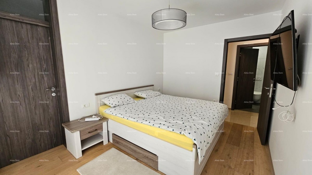 STOJA Moderen stan s terasom 80 m², 100 m od morja v Puli! 8