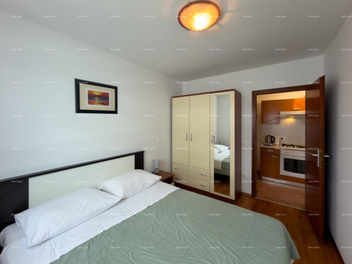 Novigrad, apartment in an attractive location with a pool. 21