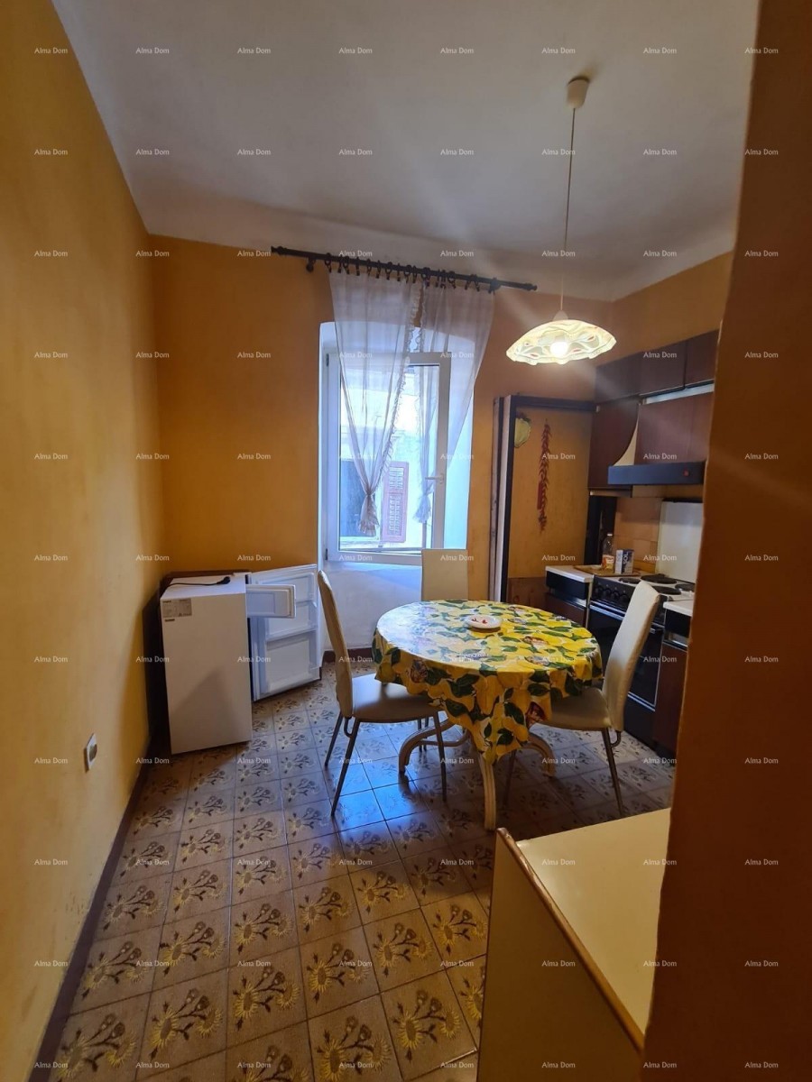 Eccellente appartamento nel cuore della città, Pola. 18