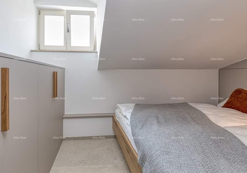 Продам красивый жилой дом на три квартиры в центре Врсара! 25