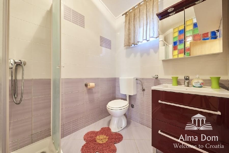 Kuća , blizina grada Umaga. 17