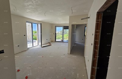 Appartamento moderno arredato a Medulin, a 2 km dal mare, ideale per famiglie o come investimento.