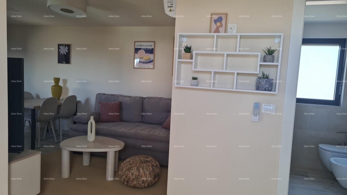 Moderen apartma v bloku E s parkirnim mestom in shrambo, blizu Umaga! 17
