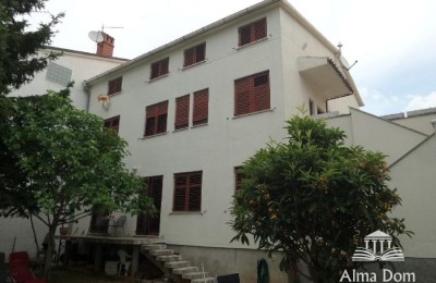 CENTER, close to the sea and the beach