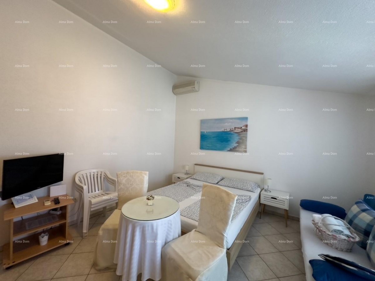 MEDULIN!  Studio apartmen na drugom katu etažirane zgrade. 6