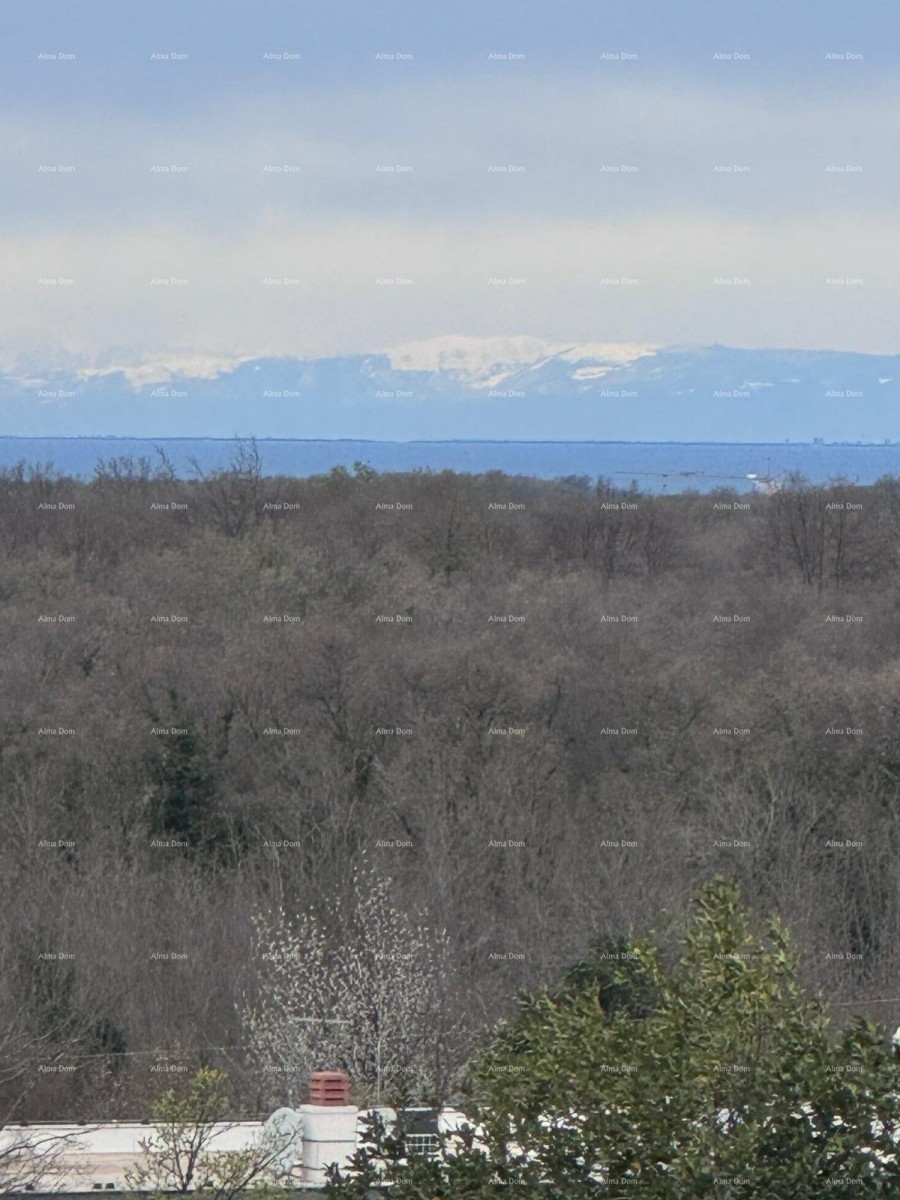 Građevinsko zemljište 3.800 m² s pogledom na more 3