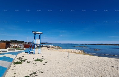 Ližnjan! Građevinska parcela !