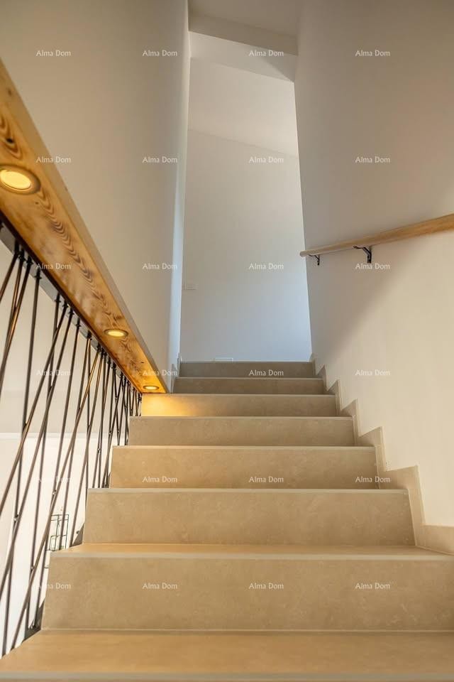 Casa a schiera, Valbandon 6