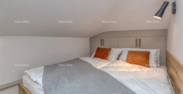 Prodaja prelijepe apartmanske kuće sa tri apartmana u centru, Vrsar! 24