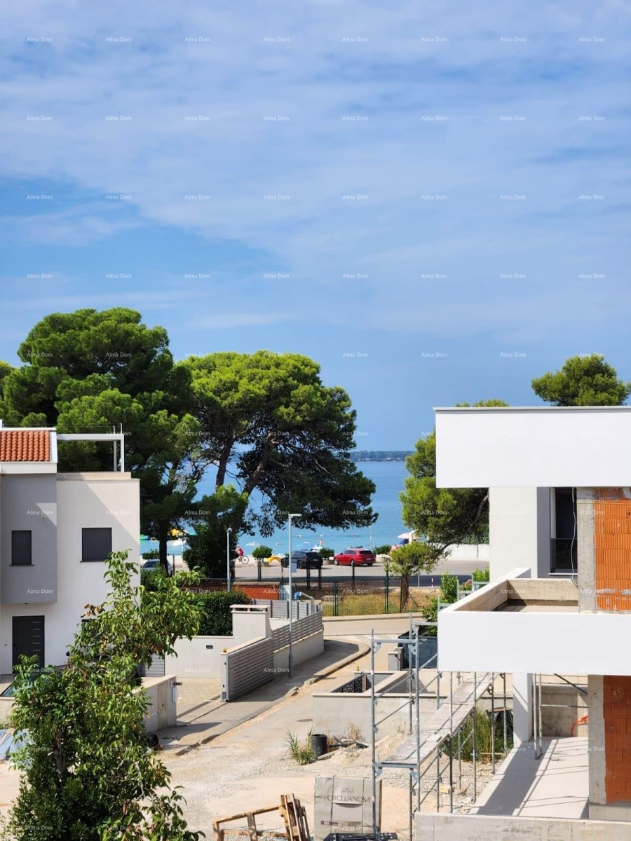 Fažana! Duplex House with Garage in Close Proximity to the Sea and Beaches! 3